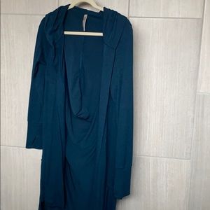 Athleta women’s long hooded cardigan size small